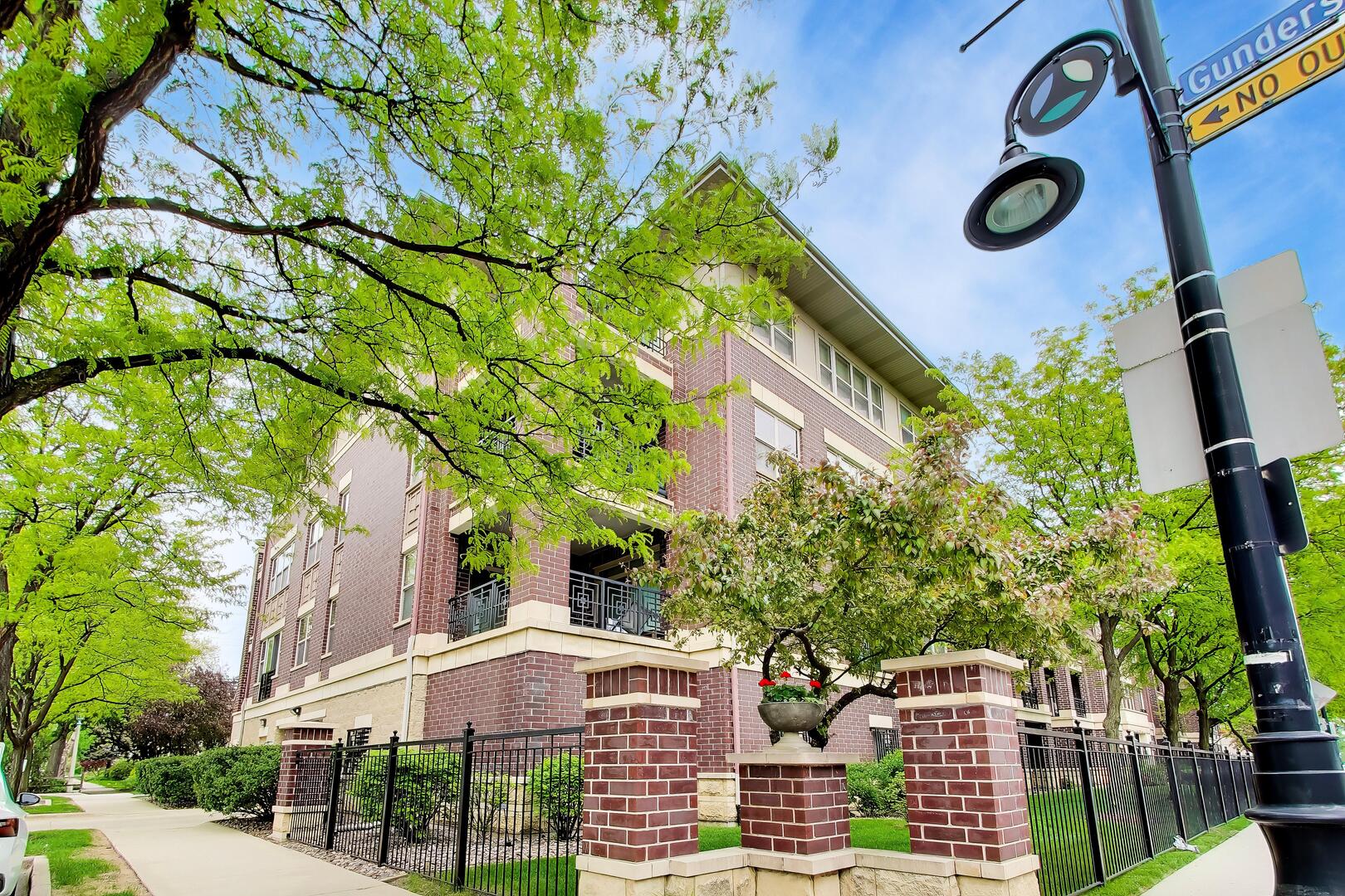 6436 Roosevelt Road 212