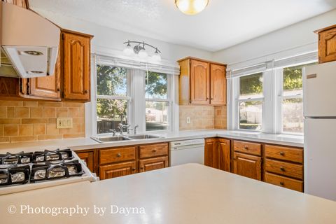 Tiny photo for 1396 S 6th Avenue, Kankakee, IL 60901 (MLS # 12461513)