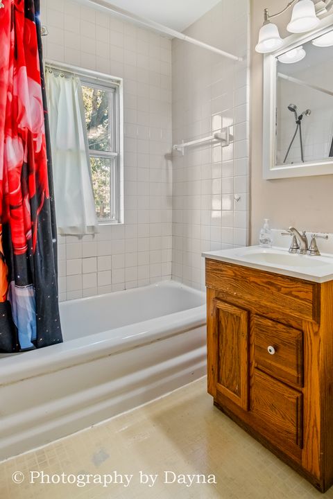 Tiny photo for 1396 S 6th Avenue, Kankakee, IL 60901 (MLS # 12461513)