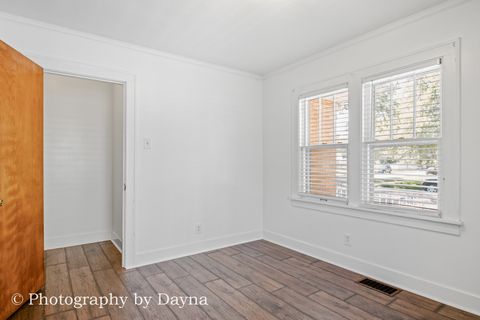 Tiny photo for 1396 S 6th Avenue, Kankakee, IL 60901 (MLS # 12461513)