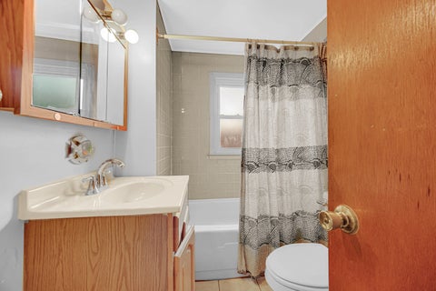 Tiny photo for 7644 S Lafayette Avenue, Chicago, IL 60620 (MLS # 12755371)