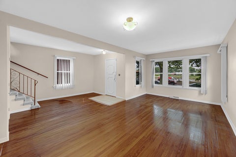 Tiny photo for 7644 S Lafayette Avenue, Chicago, IL 60620 (MLS # 12755371)