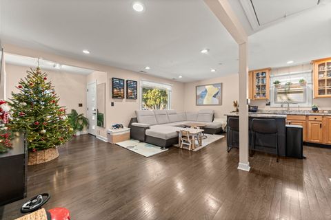 Tiny photo for 425 Grove Street, Wood Dale, IL 60191 (MLS # 12541928)