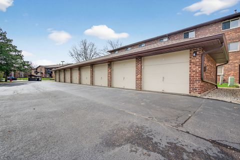 Tiny photo for 7545 Sheridan Drive #3D, Willowbrook, IL 60527 (MLS # 12609443)