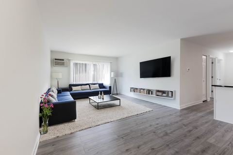 Tiny photo for 8431 W 99th Terrace #35-205, Palos Hills, IL 60465 (MLS # 12615944)