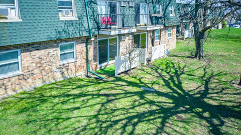 Tiny photo for 8431 W 99th Terrace #35-205, Palos Hills, IL 60465 (MLS # 12615944)