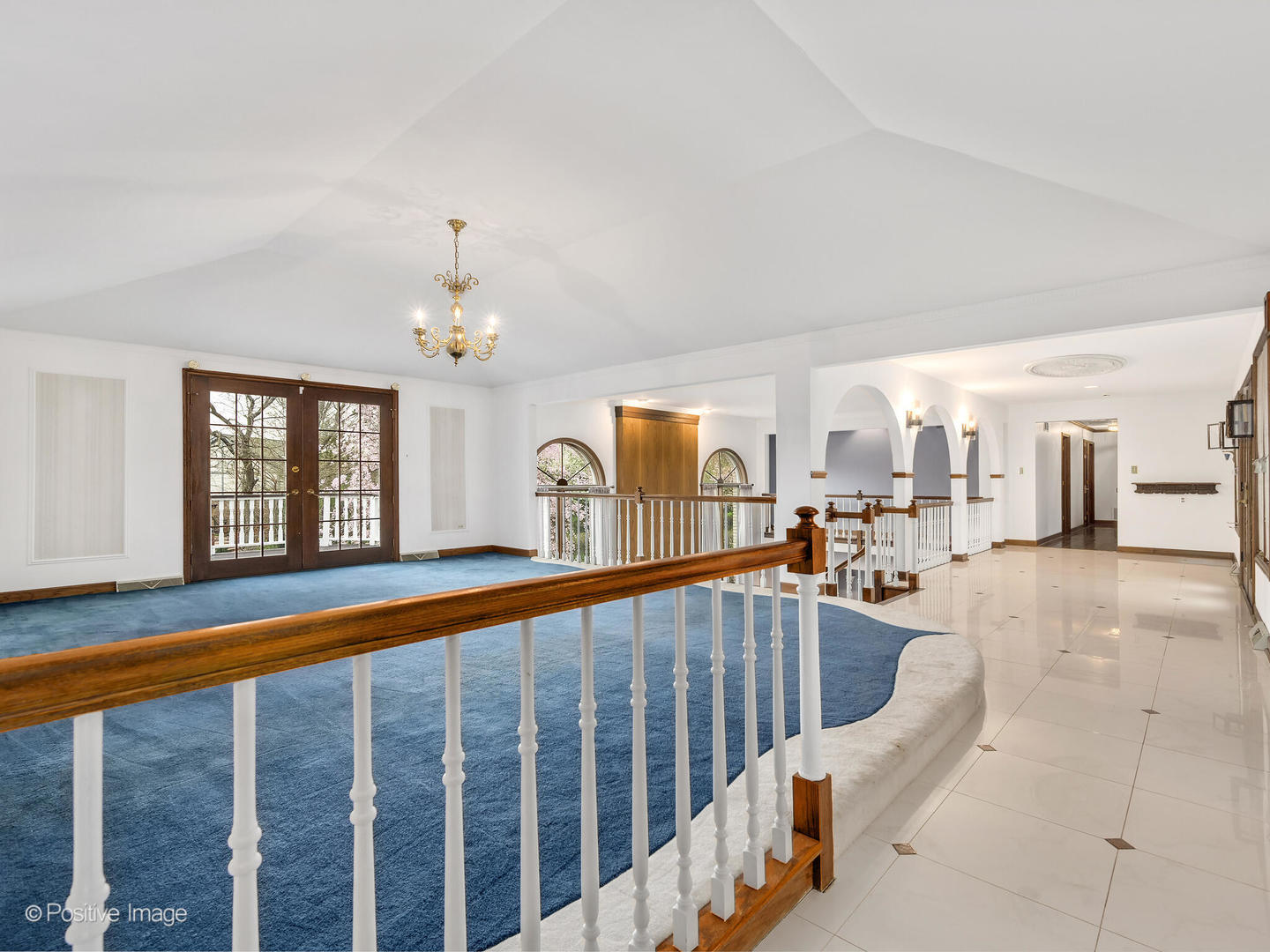 7549 Woodland Lane