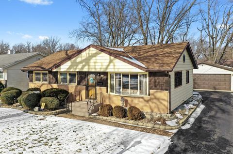 Photo of 537 Craig Avenue, Crete, IL 60417 (MLS # 12548000)