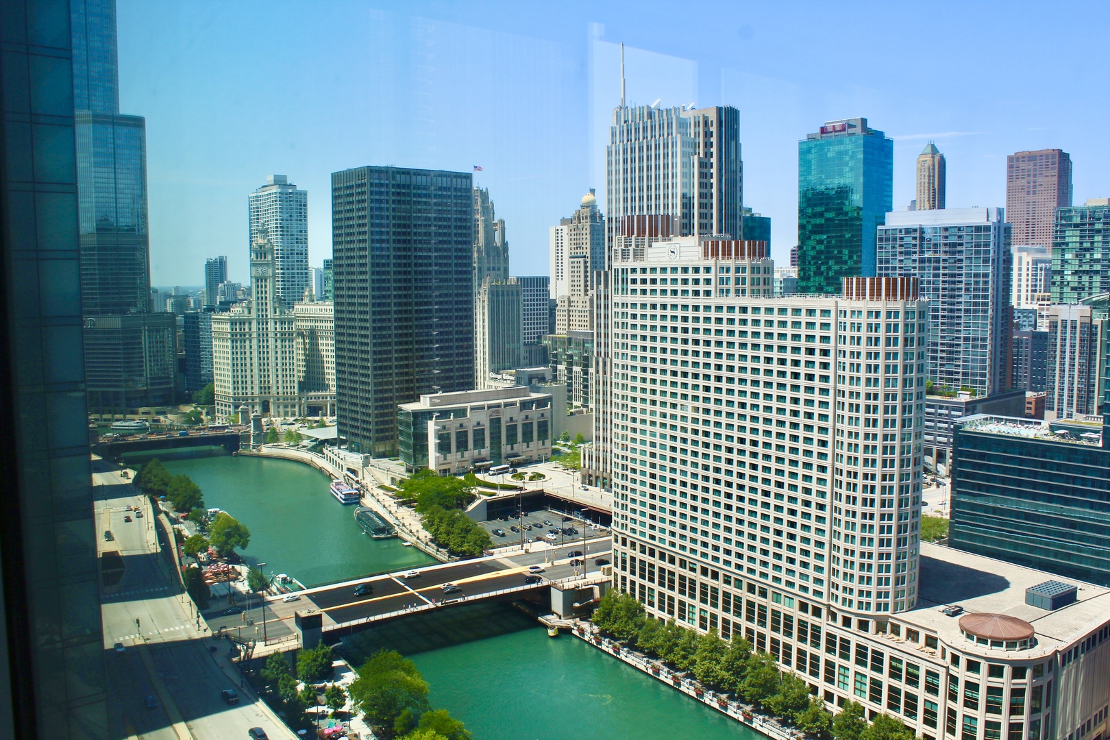 363 E Wacker Drive 2102