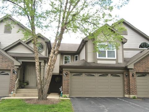 155 Old Oak Court E Buffalo Grove IL 60089