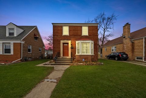 A home in Riverdale