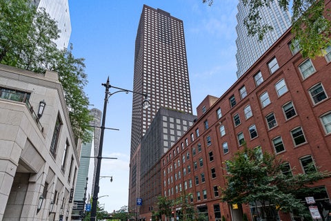 Photo of Chicago, IL 60611 (MLS # 12750020)