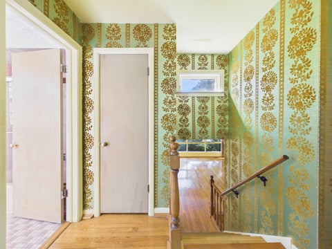 Tiny photo for 7307 N Karlov Avenue, Lincolnwood, IL 60712 (MLS # 12772218)