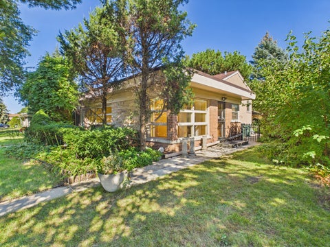 Photo of 7307 N Karlov Avenue, Lincolnwood, IL 60712 (MLS # 12772218)