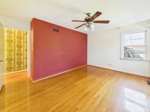 Tiny photo for 7307 N Karlov Avenue, Lincolnwood, IL 60712 (MLS # 12772218)