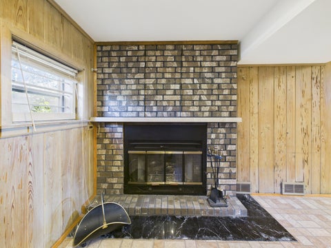 Tiny photo for 7307 N Karlov Avenue, Lincolnwood, IL 60712 (MLS # 12772218)