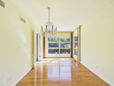 Tiny photo for 7307 N Karlov Avenue, Lincolnwood, IL 60712 (MLS # 12772218)