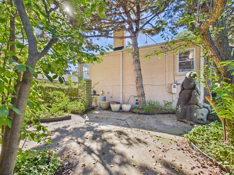 Tiny photo for 7307 N Karlov Avenue, Lincolnwood, IL 60712 (MLS # 12772218)