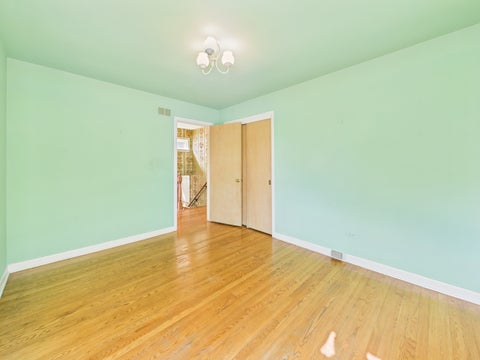 Tiny photo for 7307 N Karlov Avenue, Lincolnwood, IL 60712 (MLS # 12772218)