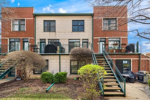 Tiny photo for 1812 S Clark Street #15, Chicago, IL 60616 (MLS # 12620944)