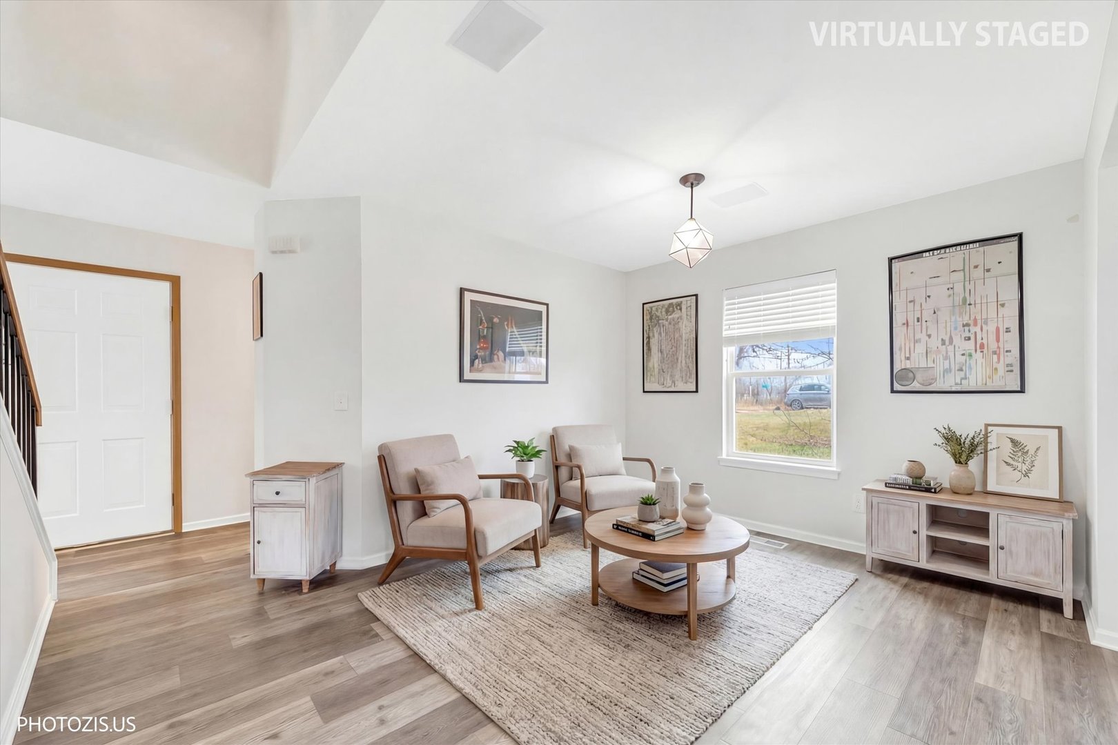 1327 E FOX CHASE Drive