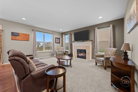 Tiny photo for 3463 Ayres Drive, Aurora, IL 60506 (MLS # 12626842)
