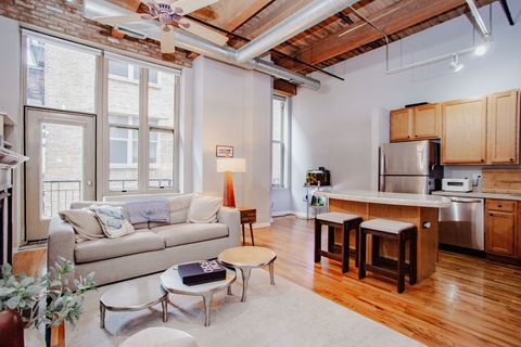 Tiny photo for Chicago, IL 60607 (MLS # 12633026)