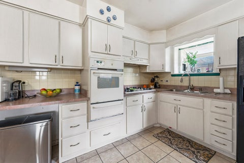 Tiny photo for 2001 Plainfield Drive, Des Plaines, IL 60018 (MLS # 12661364)