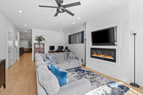 Tiny photo for 824 S Bell Avenue #1, Chicago, IL 60612 (MLS # 12671141)