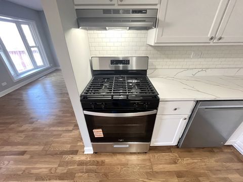 Tiny photo for 1606 N Poplar Avenue N, Round Lake Beach, IL 60073 (MLS # 12534451)