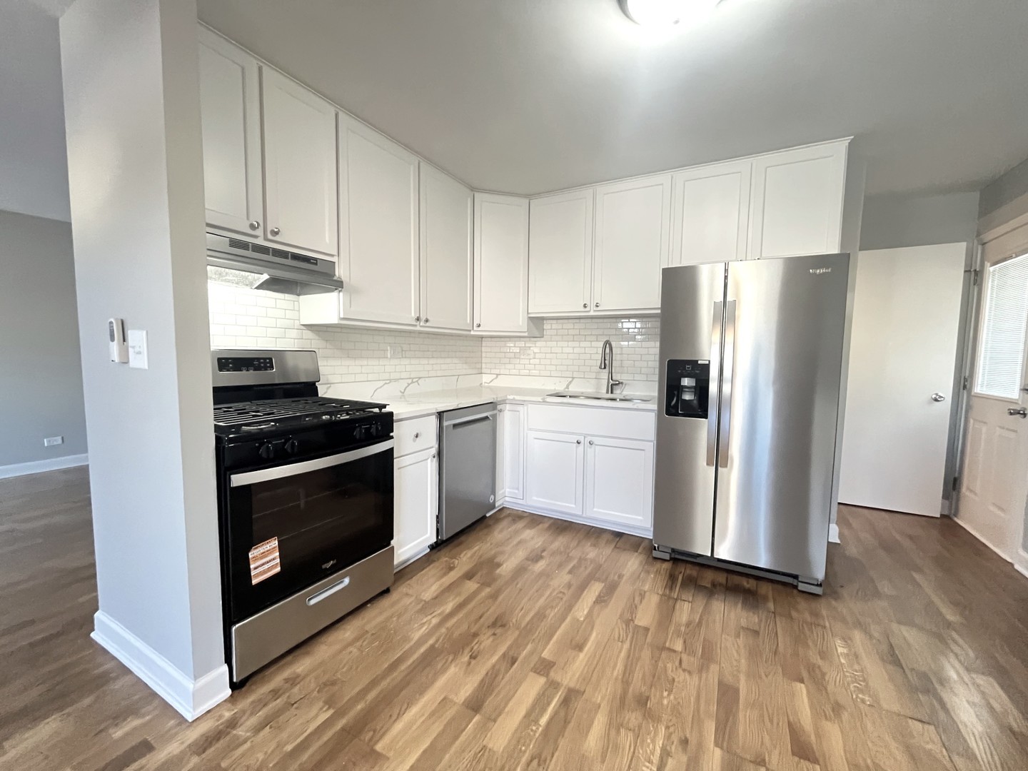 1606 N Poplar Avenue N