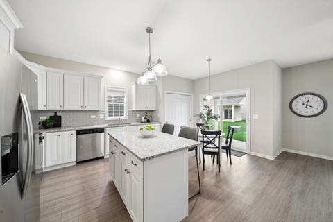 Tiny photo for 807 Alexandra Lane, Yorkville, IL 60560 (MLS # 12688375)