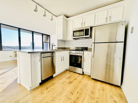 Tiny photo for 345 E Eastgate Place #604, Chicago, IL 60616 (MLS # 12547829)