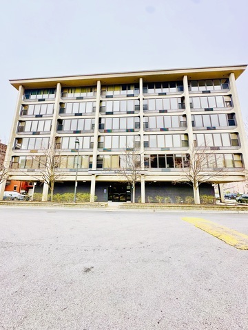 345 E Eastgate Place 604