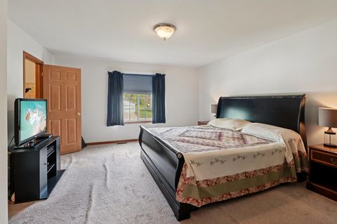 Tiny photo for 1102 Nikki Court, Joliet, IL 60431 (MLS # 12463782)