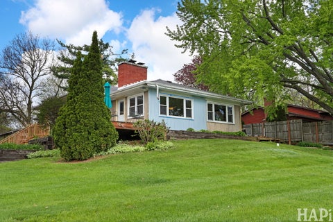 Tiny photo for 654 Harvard Avenue, Barrington, IL 60010 (MLS # 12637529)