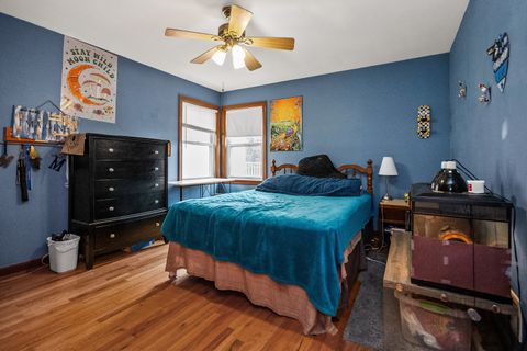 Tiny photo for 5706 N Mozart Street, Chicago, IL 60659 (MLS # 12505067)