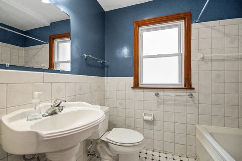 Tiny photo for 5706 N Mozart Street, Chicago, IL 60659 (MLS # 12505067)