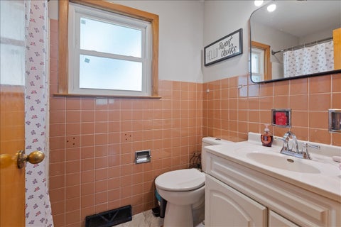 Tiny photo for 4912 Saint Paul Court, Hillside, IL 60162 (MLS # 12705727)