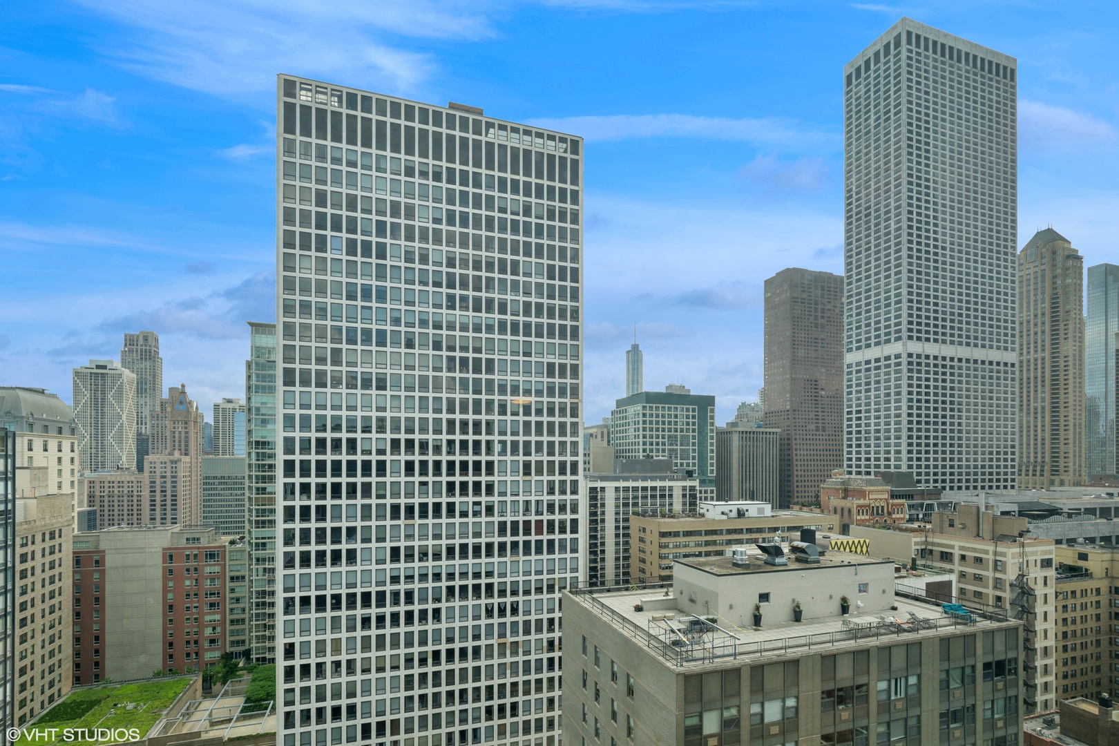 900 N Lake Shore Drive 2906