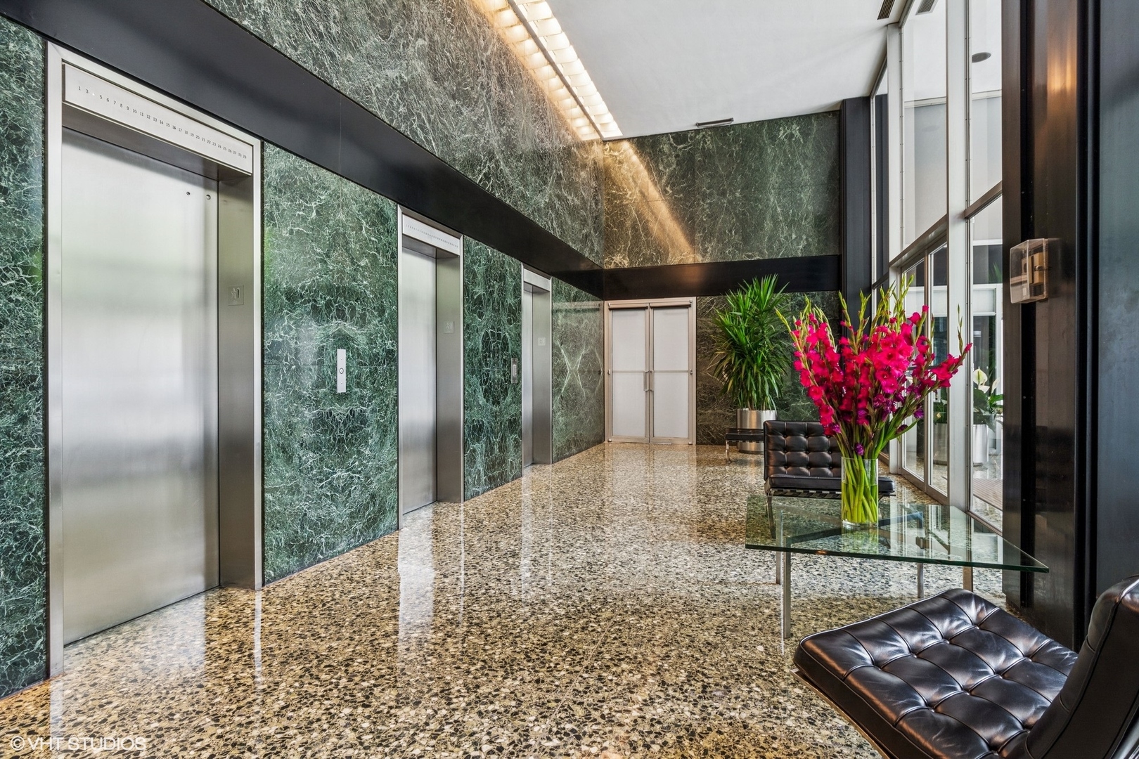 900 N Lake Shore Drive 2906