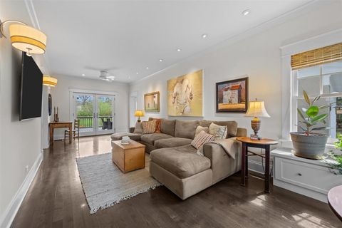 Tiny photo for 2269 Saint Johns Avenue, Highland Park, IL 60035 (MLS # 12625308)