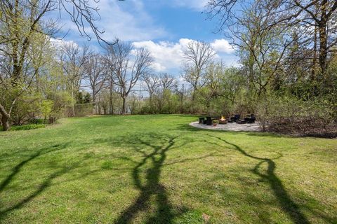 Tiny photo for 2269 Saint Johns Avenue, Highland Park, IL 60035 (MLS # 12625308)