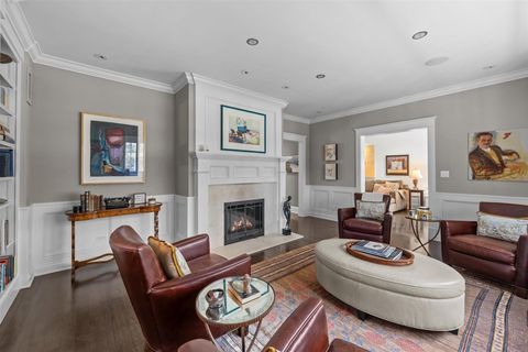 Tiny photo for 2269 Saint Johns Avenue, Highland Park, IL 60035 (MLS # 12625308)