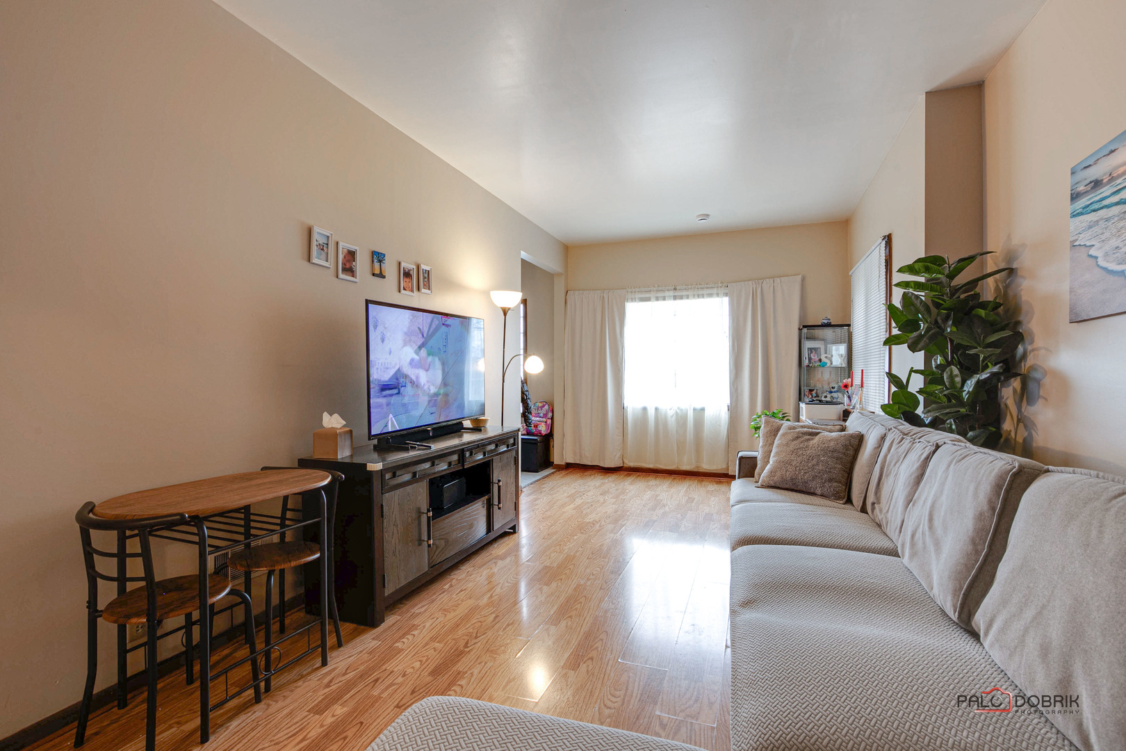 47 Prairie Avenue 1