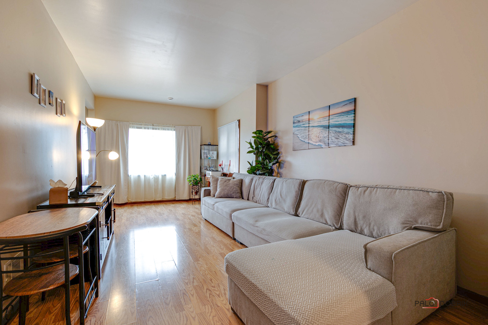 47 Prairie Avenue 1