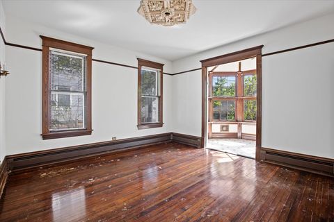 Tiny photo for 1317 W Byron Street, Chicago, IL 60613 (MLS # 12500009)