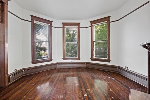 Tiny photo for 1317 W Byron Street, Chicago, IL 60613 (MLS # 12500009)