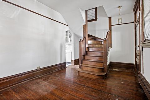 Tiny photo for 1317 W Byron Street, Chicago, IL 60613 (MLS # 12500009)