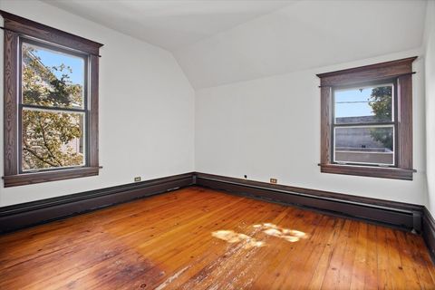 Tiny photo for 1317 W Byron Street, Chicago, IL 60613 (MLS # 12500009)